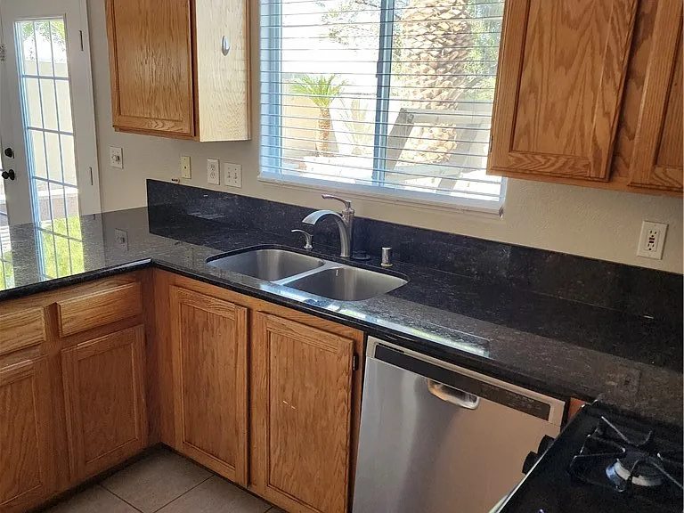 9352 S Villa Tuscany Ave — Photo 18