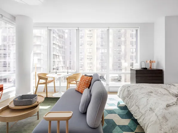 225 East 39th Street 31B image 2 of 26
