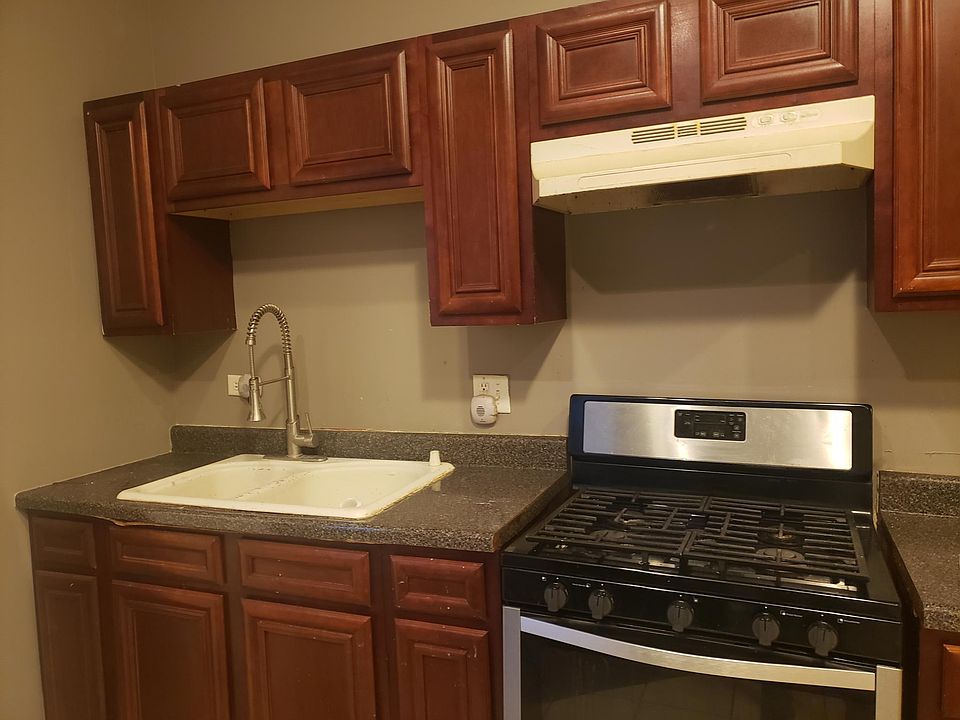 1st image of 4837 W 14th St #2W