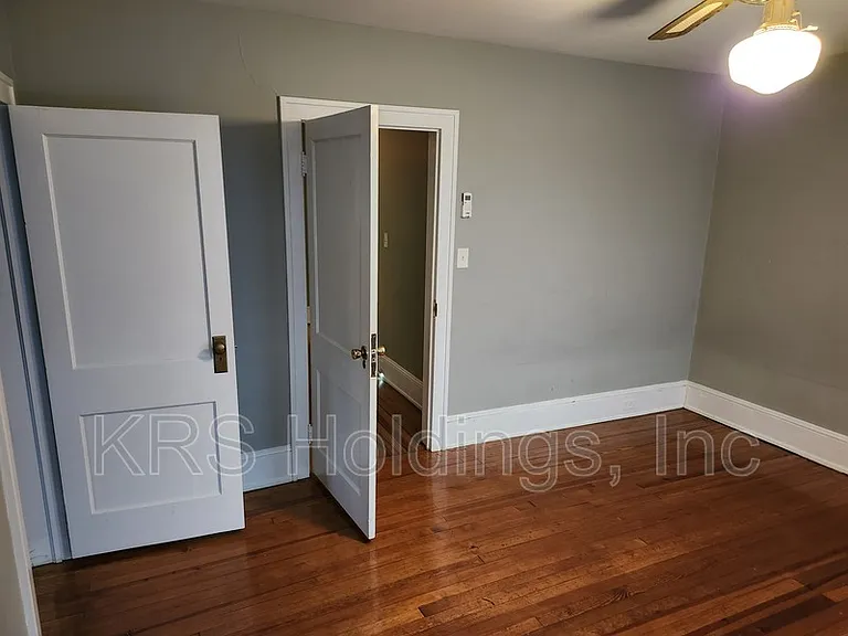 21 Port Republic Rd — Photo 12