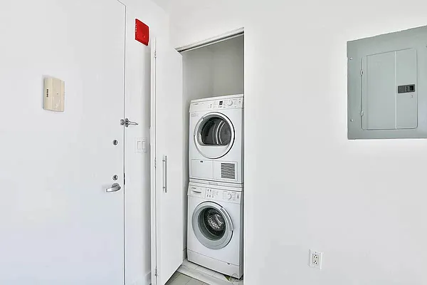 Rented by Platinum Properties | media 5