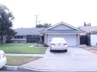 628 S Mohawk Dr, Santa Ana, CA 92704