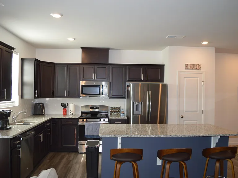 2034 Strickland Oak Way — Photo 4