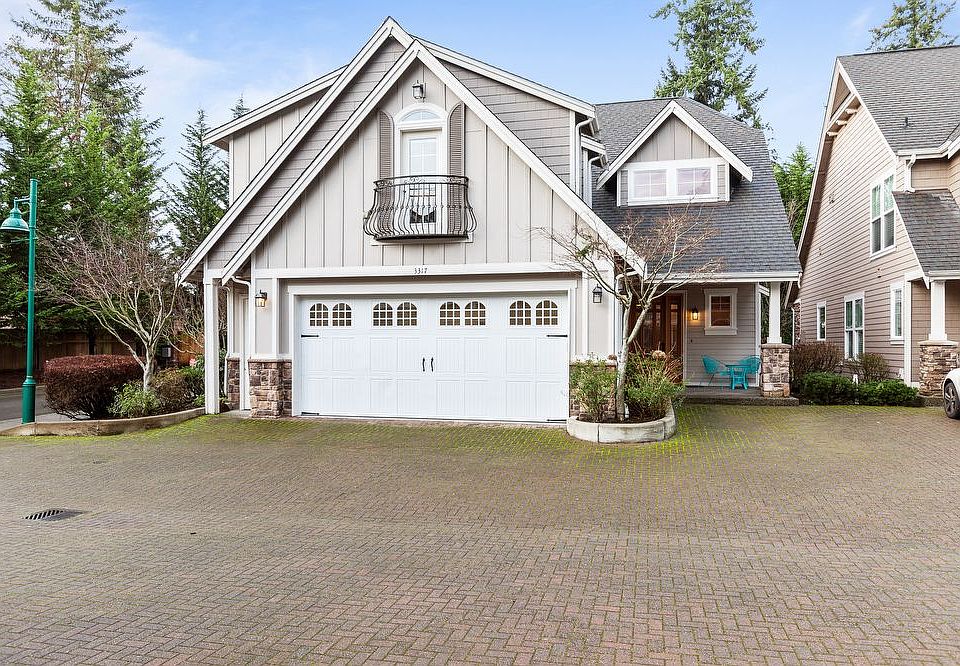1st image of 3317 Emerald Ln