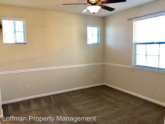 5th image of 3070 Sierra View Cir Unit 1