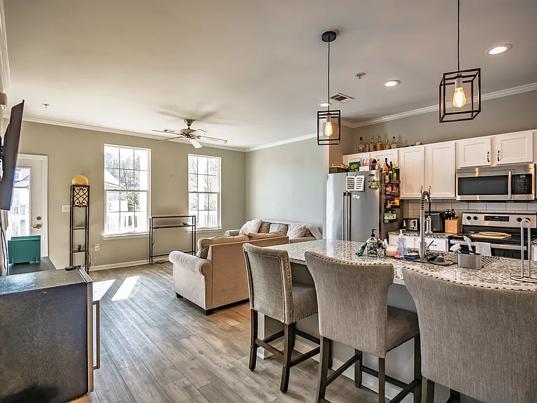 230 Town Center Dr #230 — Photo 3