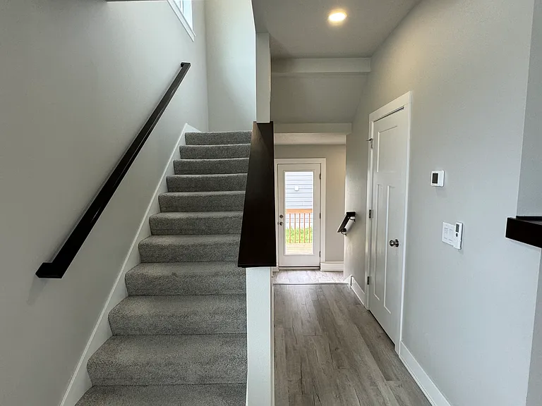 1500 NE Polk Dr — Photo 9