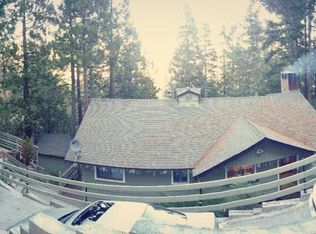 568 Rose Ln, Twin Peaks, CA 92391