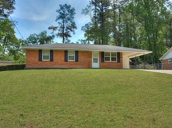 2nd image of 4073 Sweetbriar Dr