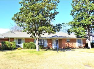 512 Mimosa Dr, Denton, TX 76201