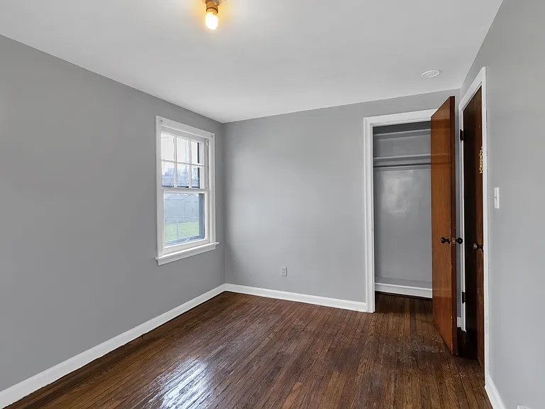 495 Zimmerman Blvd — Photo 11