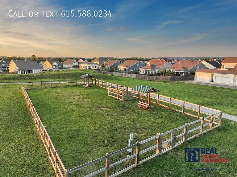 1029 Ewell Farm Cir — Photo 39