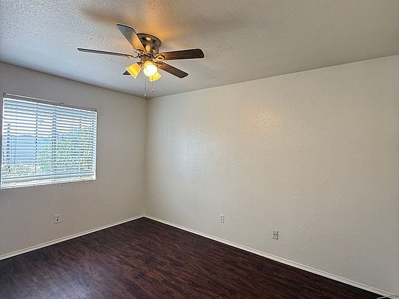 4th image of 718 Emory St #0