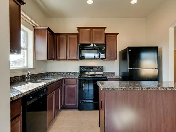 3rd image of 2301 Sable Wood Dr