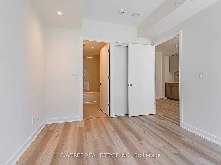 840 Saint Clair Ave W #414 — Photo 15