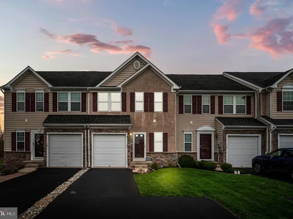 144 Fawn Dr, Gilbertsville, PA 19525