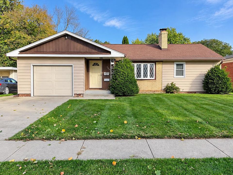 1st image of 1227 N 24th Pl