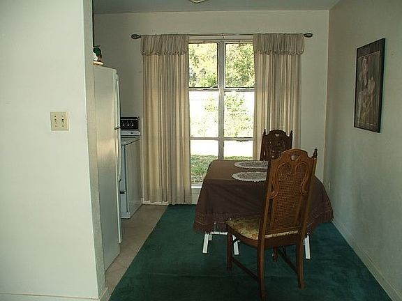 3rd image of 2 Harmony Ave
