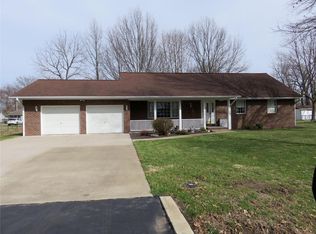 109 Western St, Gillespie, IL 62033