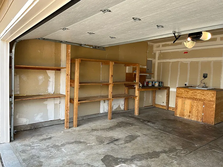 815 Riverview Ln — Photo 26