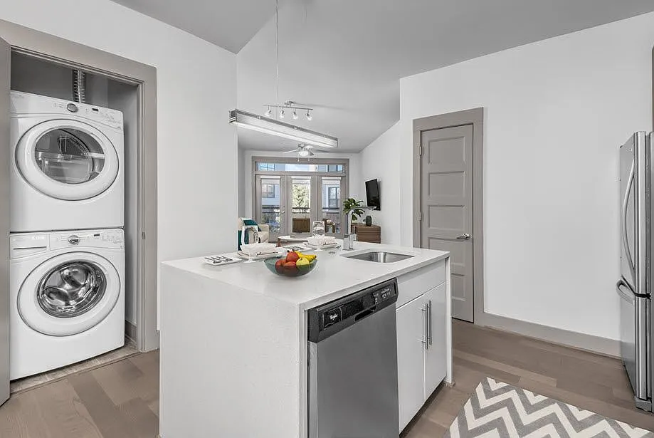 Camden Gallery — Photo 4