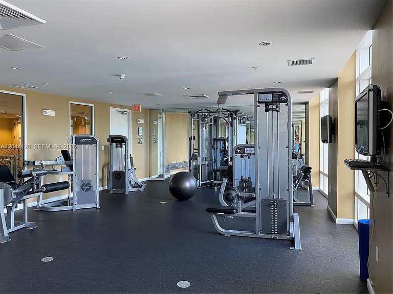 1745 E Hallandale Beach Blvd #401W — Photo 46