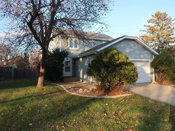 1813 27th Ave S, Fargo, ND 58103