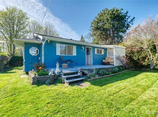 623 Deer Ln, Point Roberts, WA 98281