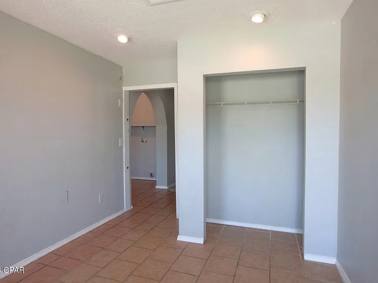 4402 Cindy Ln — Photo 23