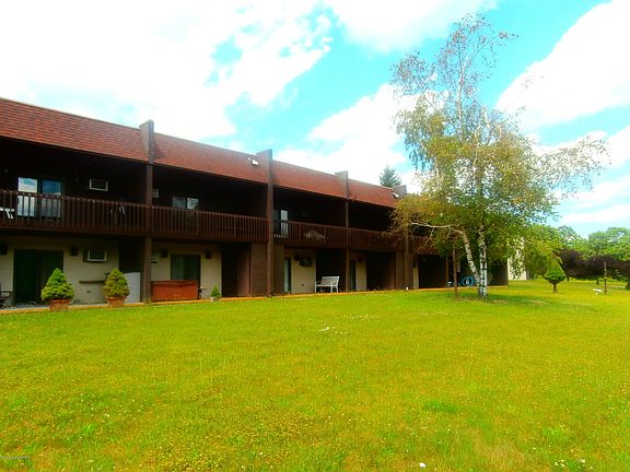 3rd image of 195 Foxfire Dr #504