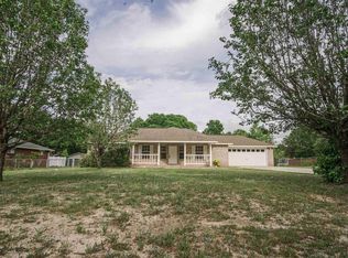 5532 Cox Rd, Milton, FL 32583
