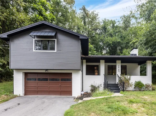 2965 Sebolt Rd, South Park, PA 15129
