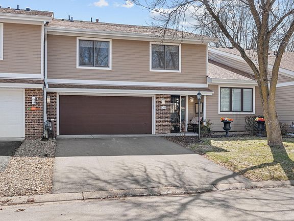 2nd image of 9344 Nesbitt Rd