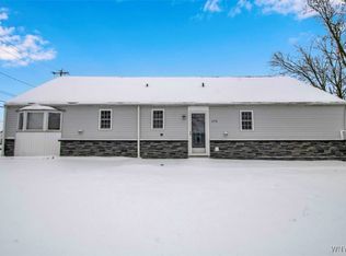 278 Ensminger Rd, Tonawanda, NY 14150