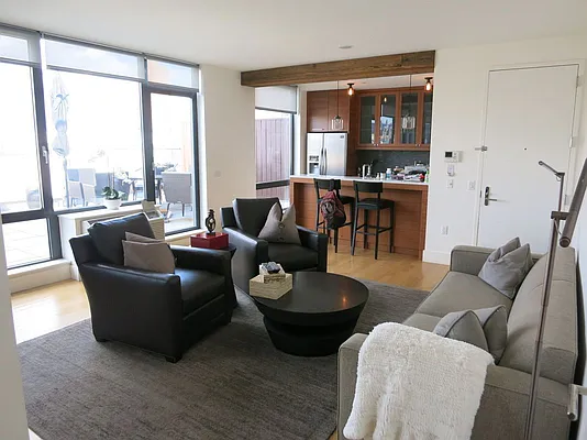 Rented by City View Living | media 11