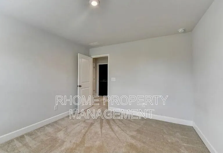 4349 Northmark Ln — Photo 46