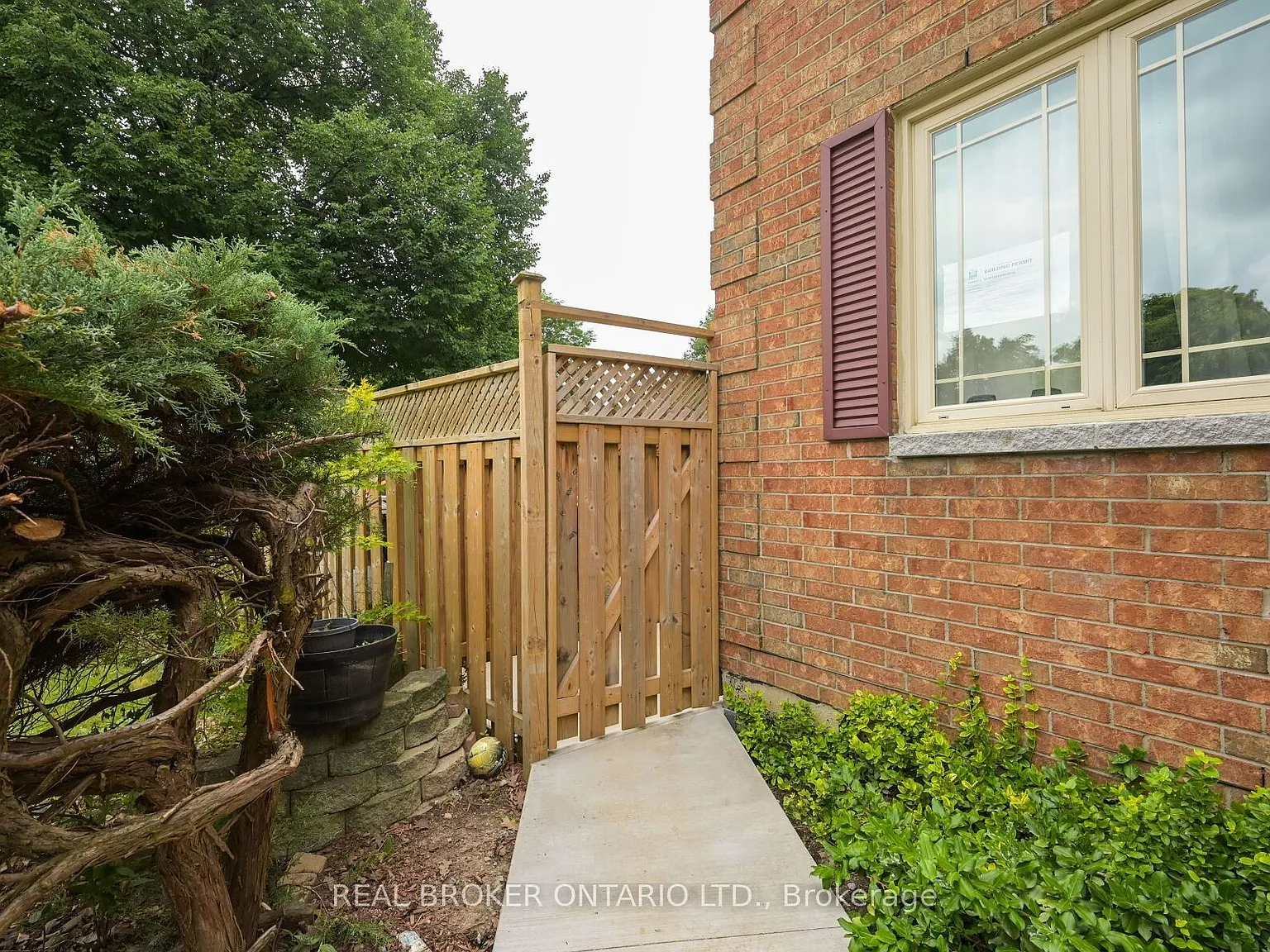 3 bed, $2,350 — Photo 3