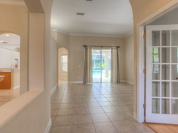 2nd image of 19311 Autumn Woods Ave