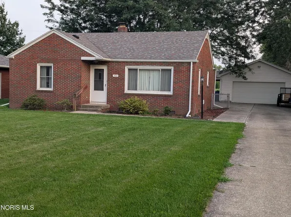 404 E Union St, Walbridge, OH 43465