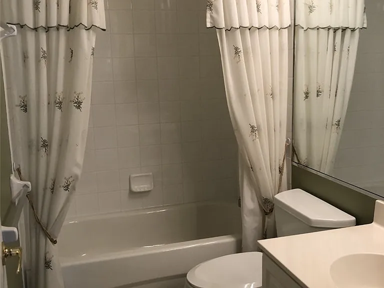 1380 Tiffany Ln #2204 — Photo 26