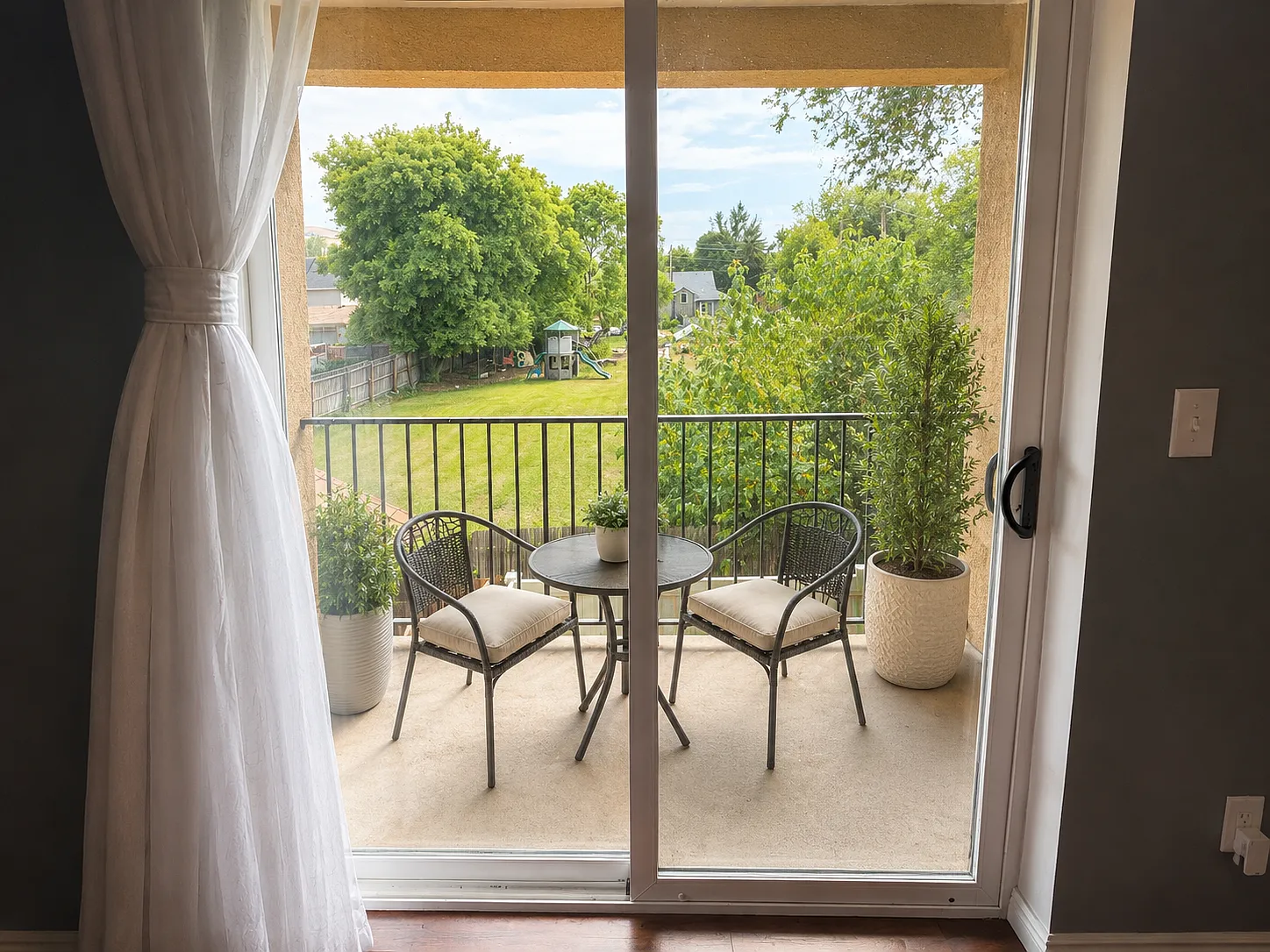 2 bed, 1236 sqft, $1,800 — Photo 3