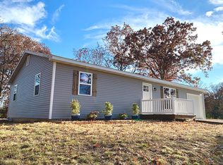 2046 Highway Y, Belle, MO 65013