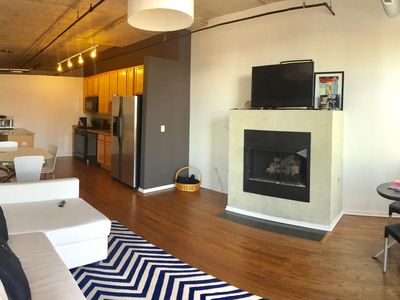 6 S Laflin St APT 814S, Chicago, IL, 60607