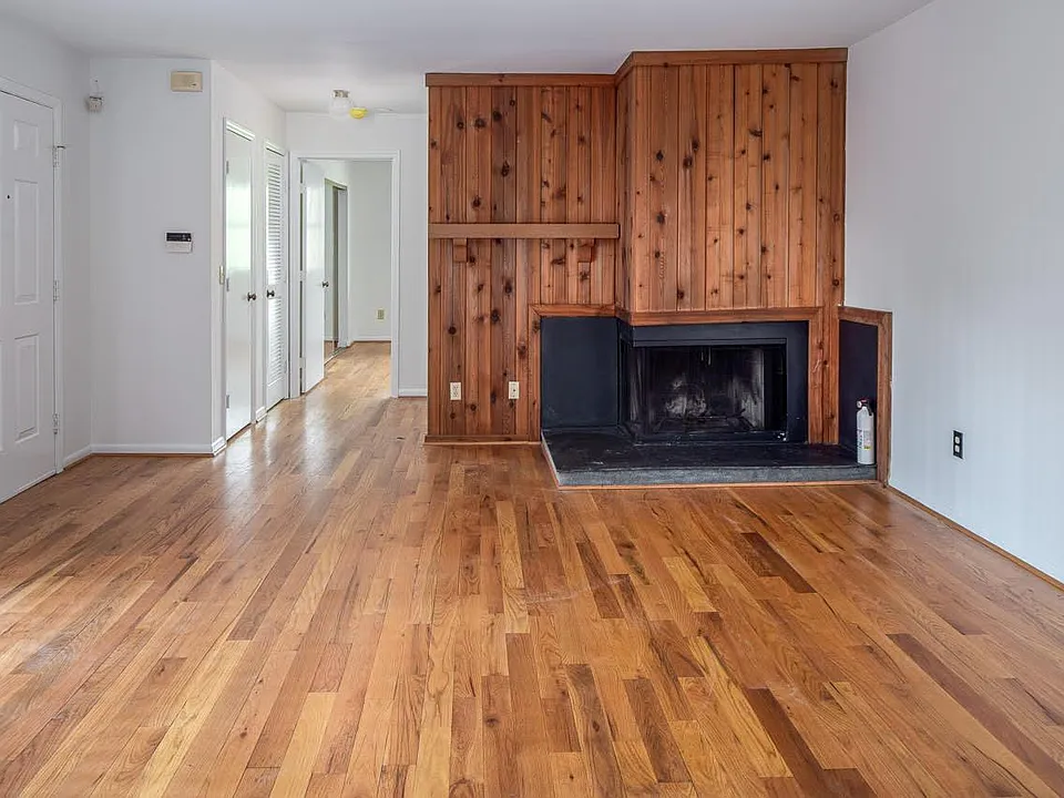 276 Summerwalk Cir #276