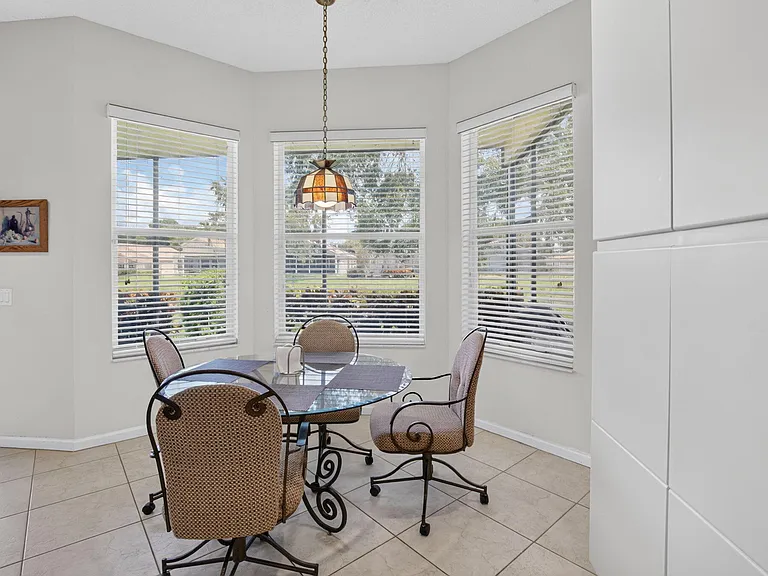 7625 Las Cruces Ct — Photo 23