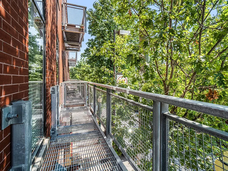 435 Westport Rd #302 — Photo 19