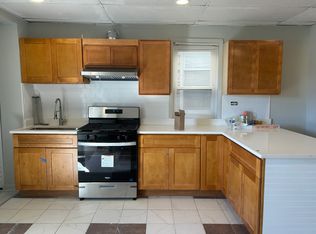2902 S Quinn St #2, Chicago, IL 60608