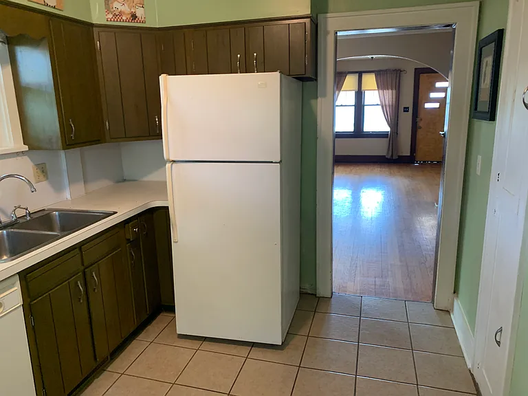 611 Cliff St — Photo 11
