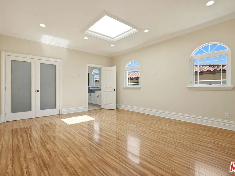 1510 Cardiff Ave — Photo 36
