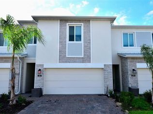 286 Bogey Dr, Davenport, FL 33896